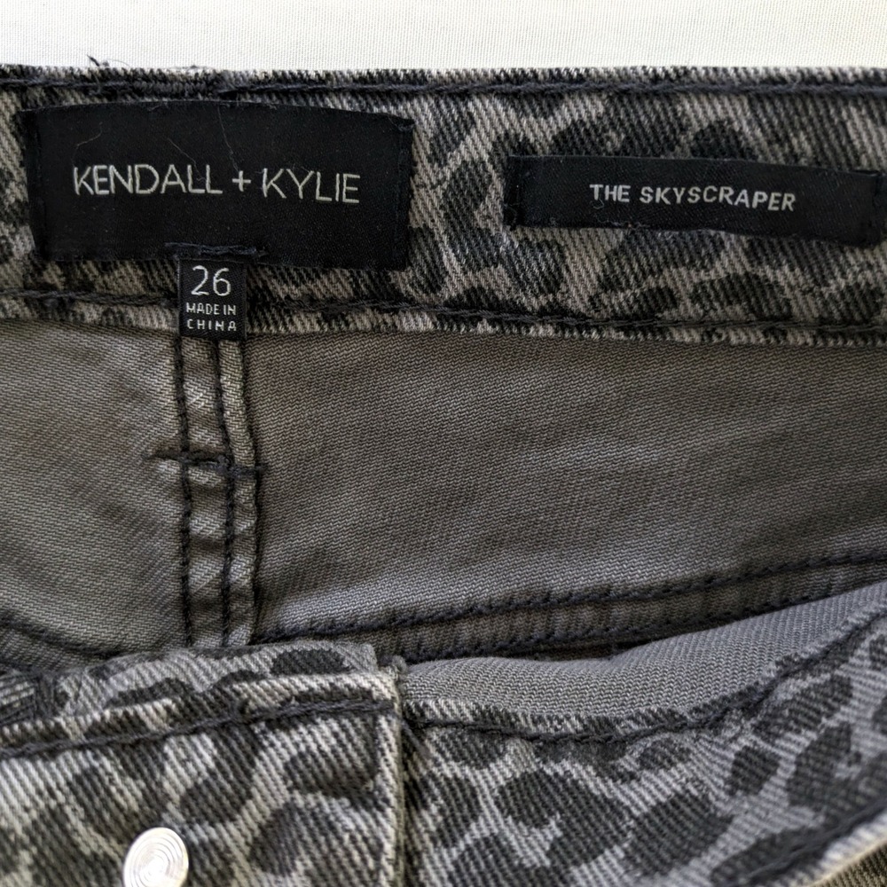 Kendall + Kylie The Skyscraper Grey Leopard Print High Rise Skinny Jeans 26 - Picture 3 of 5